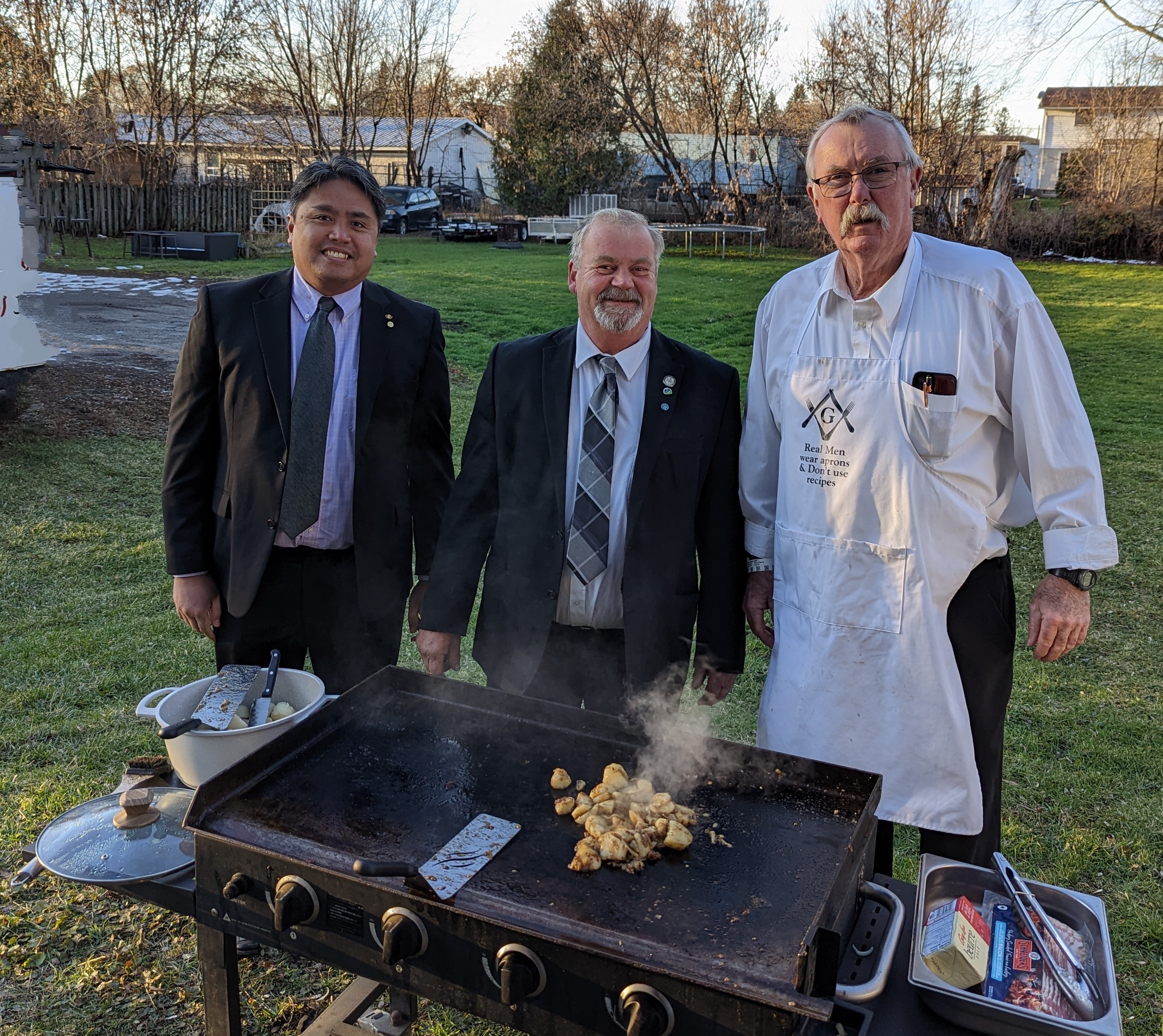 PXL_20221126_1305313792