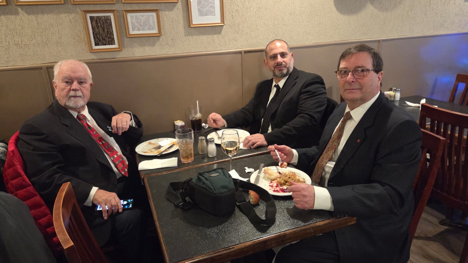 WhatsApp_Image_2025-12-02-2